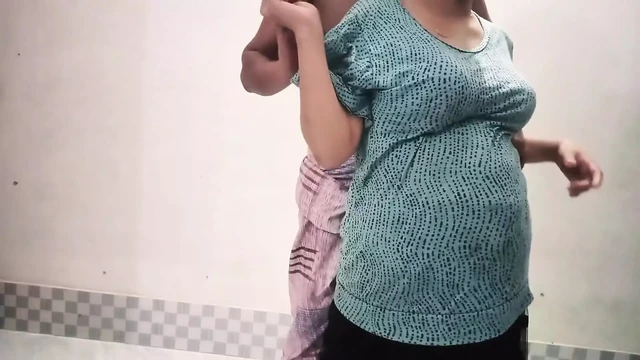 Desi Devor Bhabhi Doggy Style Fucked with Clear Audio.