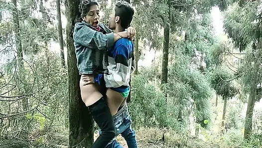 18-jähriger indischer college-junge, heißer sex mit reifer desi Bhabhi punam