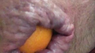 Clementines dans le cul