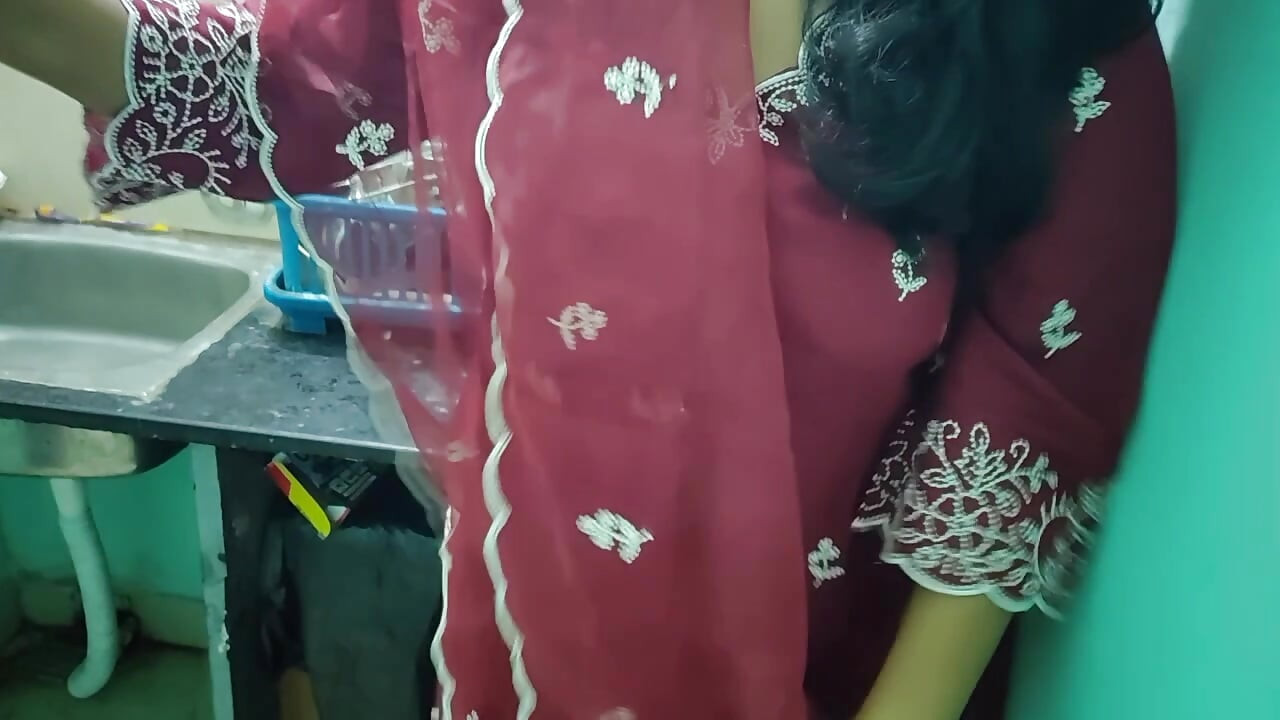 Bhabhi jaan is so worried because of her husband sperm report