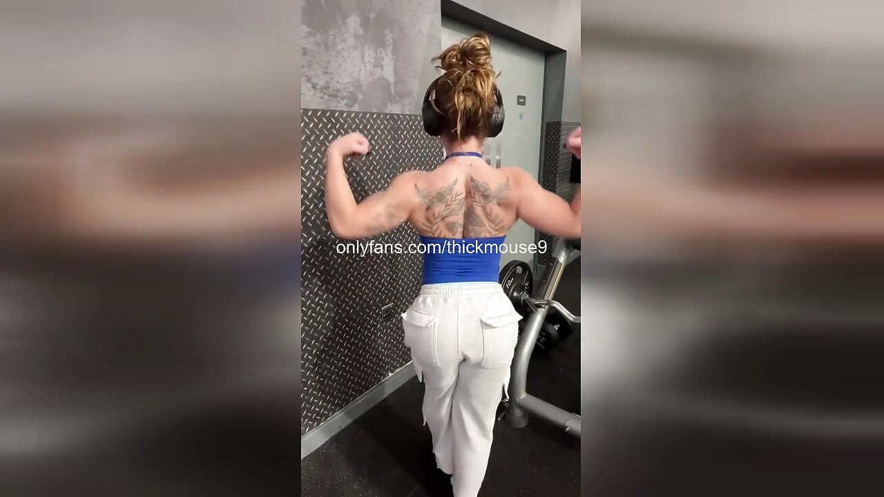 เย็ดตูดครั้งแรกของ 18 ปีไร้เดียงสา - ทําลายตูดและหีเต็มไปด้วยน้ําเงี่ยน!