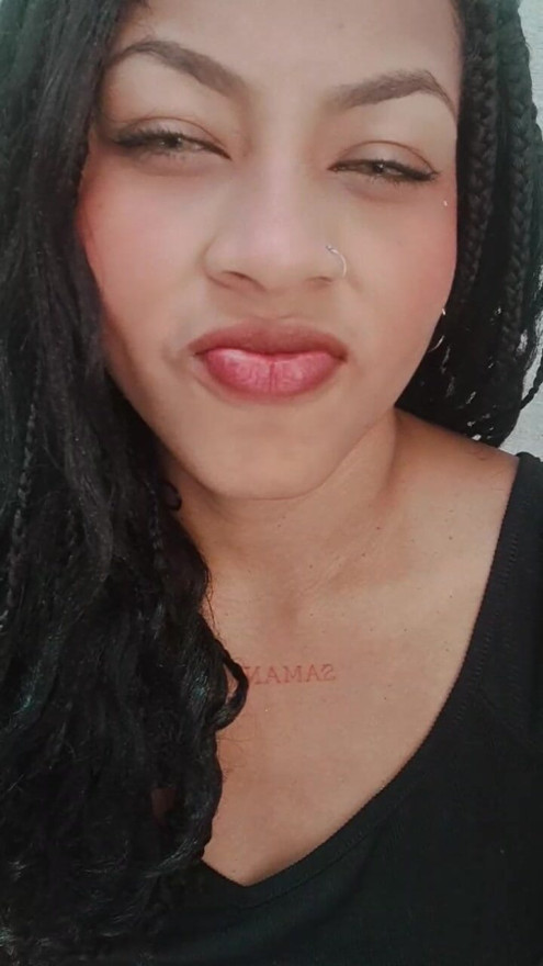 Eu não posso deixar de sorrir quando eu te vejo por perto