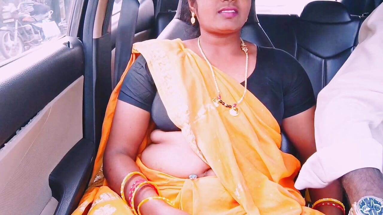 Villege नौकरानी कार सेक्स तेलुगु गंदी बातें।