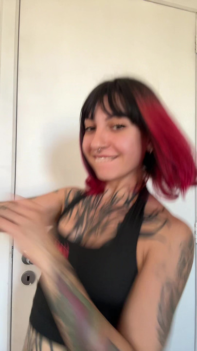 大屁股巴西女孩跳舞 funk