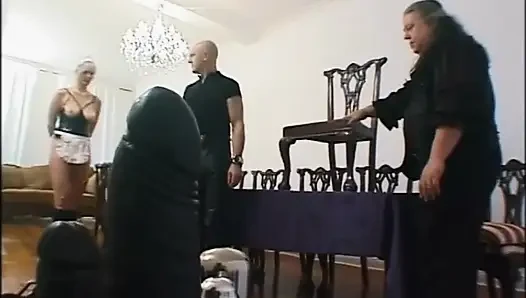 Lilin memalukan bermain dildo penetrasi