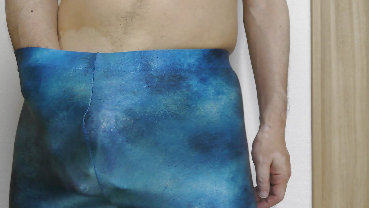 Blue Leggings Masturbation