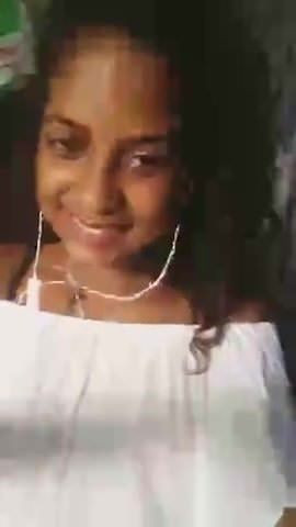 Slut doing selfies 4.mp4