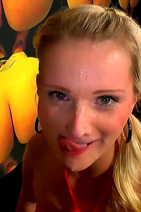 Ggg - Mia in Wild Bukkake Gangbang