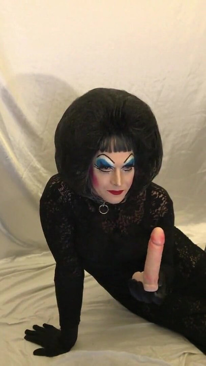 Drag Queen สาวร่านเริ่มต้นเว็บแคมกับอาจารย์! | คลิป 1