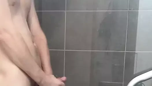 Dev cumshot içinde the duş