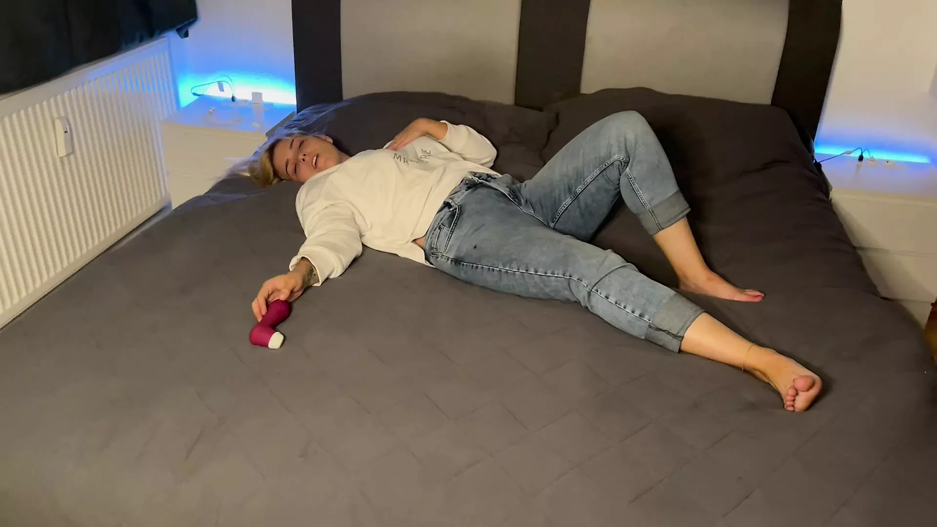 Masturbation in the head cinema multiple orgasms satisfyer fingering wet on bed clitoris rubbing solo voice Time for me