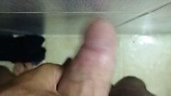 मेरा पहला हस्तमैथुन वीडियो