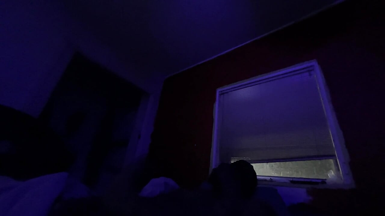 Bunkás a sötétben, amíg anyát nem kapok magamra