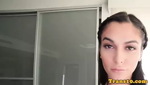 Heeled tgirl tugging after showing bigtits