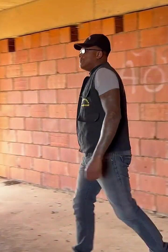 Security Guards Having Sex After the Patrol in the Building