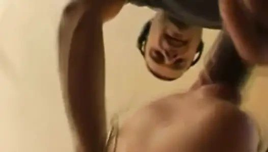 Amsterdamlı sarışınların vahşi gecesi