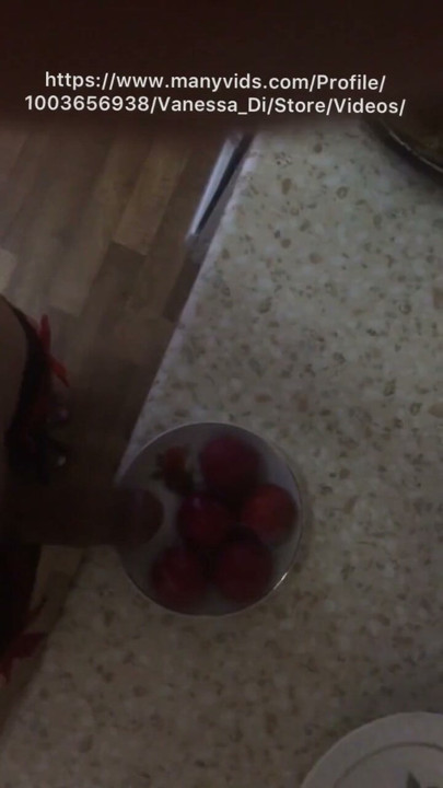 Do you want peach? | Clip 2