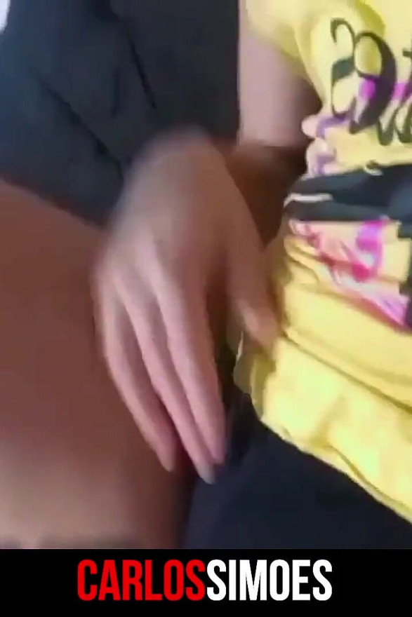 איזה זין טעים! מעולם לא מצצתי זין כמו שלו, אני ממליץ עליו!