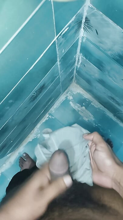 The lone boy hit his sister-in-law in💦 the pants.