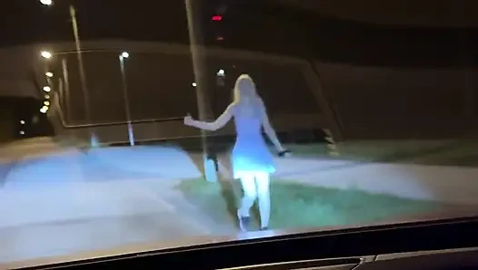 Fucked Busty Sexy Blonde in a Car and Came on Her Face