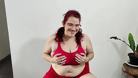 Çok ıslak bir şekilde ateşliyim