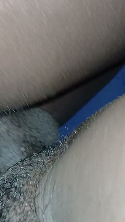 Talonhoitajani päätti tarjota minulle pilluaan | Klippi 3