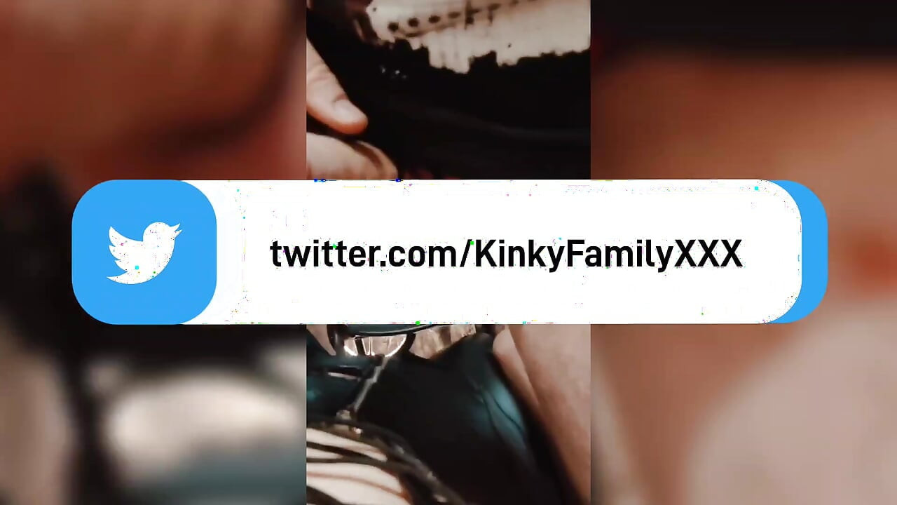 Ngentot pantat suaminya pakai siku sampai dia crot banyak banget! Fisting memek dalam banget