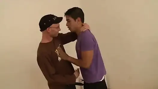 Fuckn Skater Boys Manulito Schutz Und Bob Moreno in Their Element. This Berlin Bastards Fight, They Sniff, They Suck and Fuck Ti