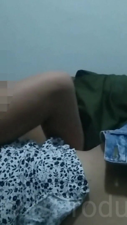 Madaling araw nangalabit si Misis | Clip 1