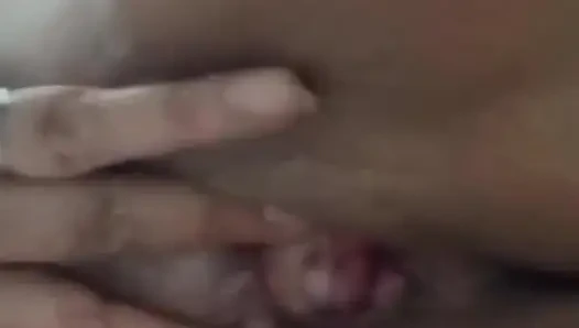 Ben ve parmağım kendimi mutlu etmek ve daha mutlu hissetmek istiyorum