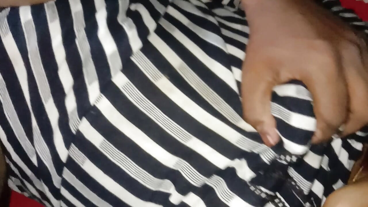 First time sex my college girlfriend comes to my house fucking my wife
