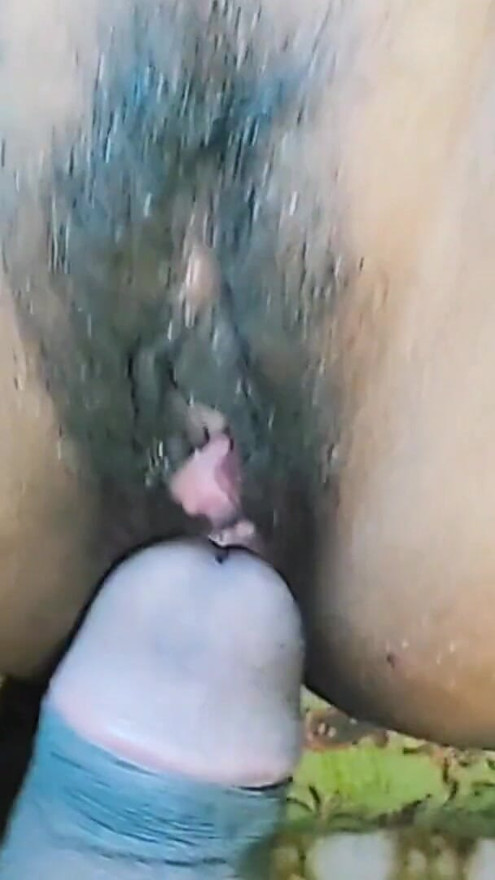 Crazy-Xyz Village Quente vídeo de sexo, Desi Local Hot Village Bhabhi Tight Pussy Hard Sex Video, village bhabhi sexo vídeo | Clipe 1