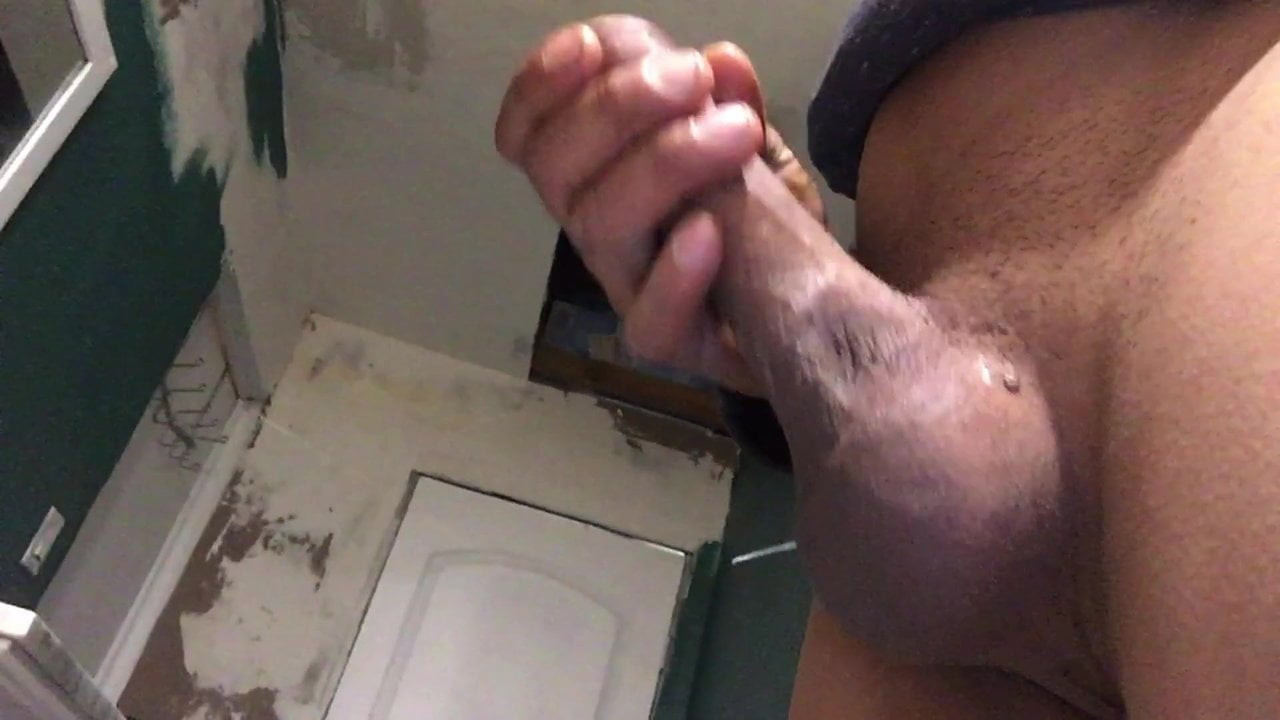 Disfrutando de una rica paja