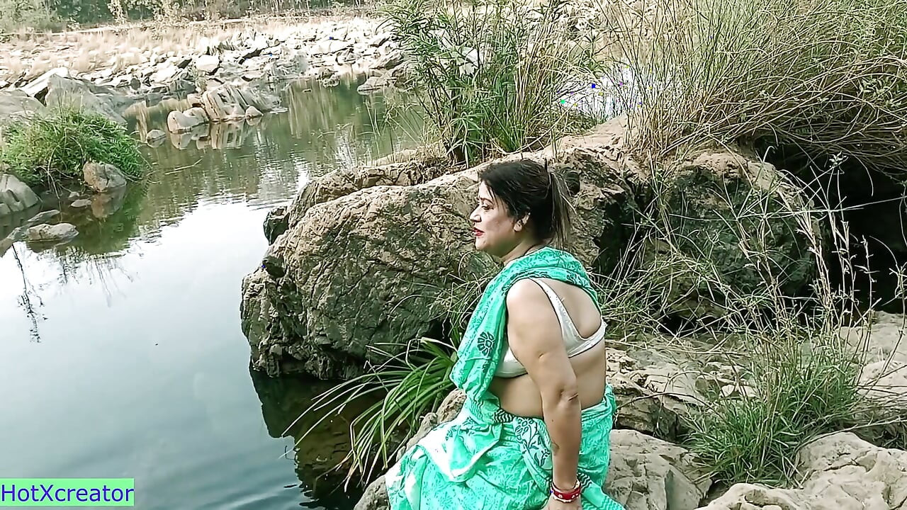 Hot Stepaunty Fucking with 18yo Boy!! Viral Hindi Outdoor Sex