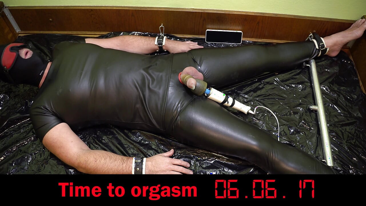 Saplandı ve son damlasına kadar prezervative saldım