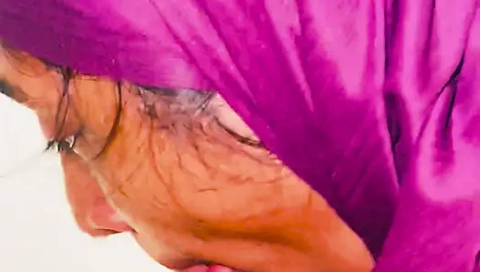 глубокая глотка в первый раз по вертикали, полное видео траха в домашнем видео