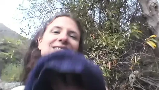 Klasik kıllı kız büyük dudaklı ıslak ve dağınık! Lena