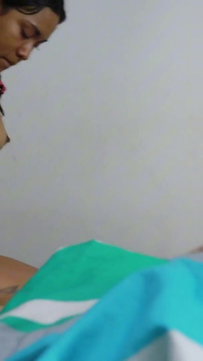 I SHARE A ROOM WITH MY STEPSISTER; SHE TOUCHES MY PENIS WHILE WE WATCH TV. PORN IN SPANISH | Clip 2