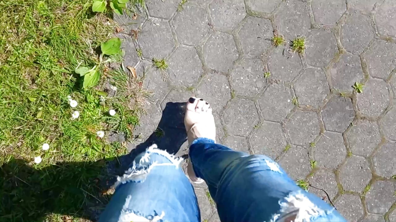 Travestit în aer liber