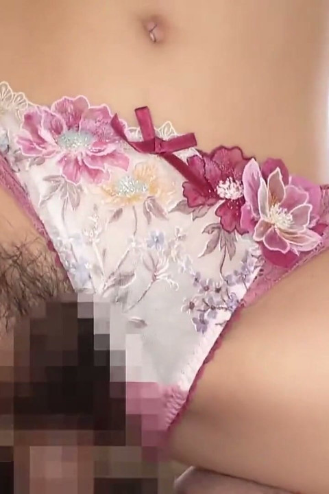 18-সেকেন্ডের স্কোয়ার্টিং ম্যারাথন - সুন্দরী কলেজ বিউটি ফুটজব, খেলনা এবং গভীর পাউন্ডিং পছন্দ করে - Part1