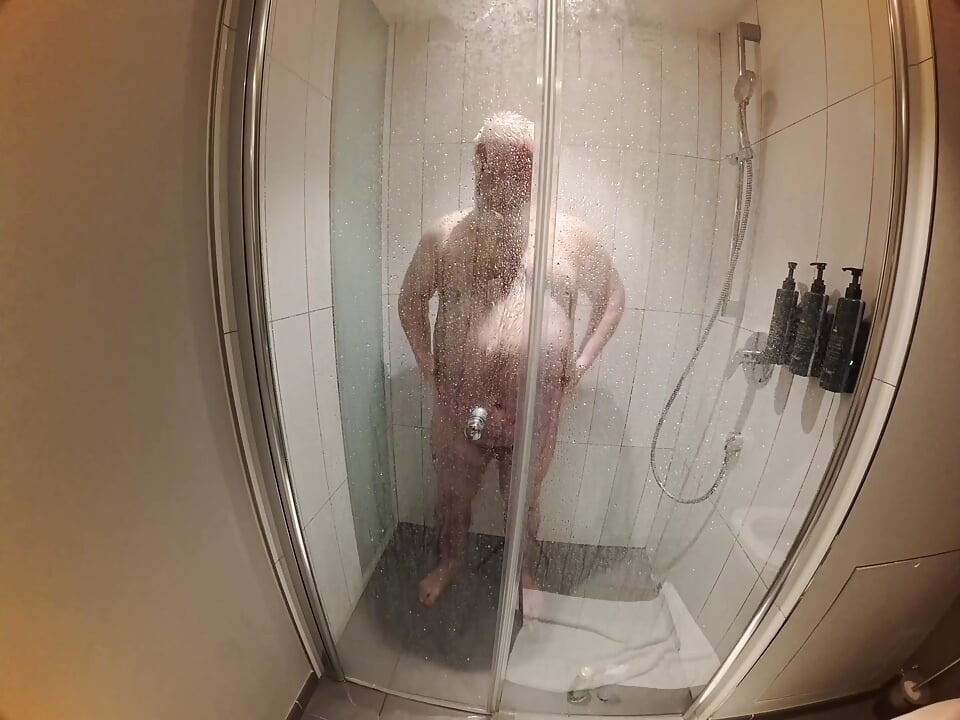 Taking a Shower in Stuttgart