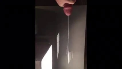 懒惰的一天射精