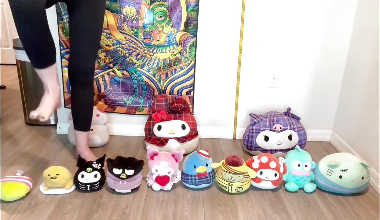 Plushie Stomp - Size 16 Feet Stomping Stuffed Toy Collection
