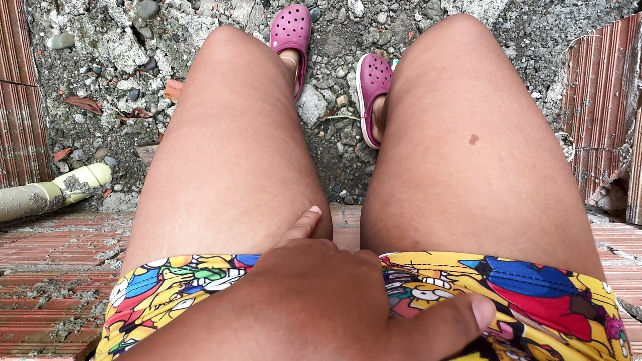 Chestia asta cu masturbarea în public mă face să mă simt