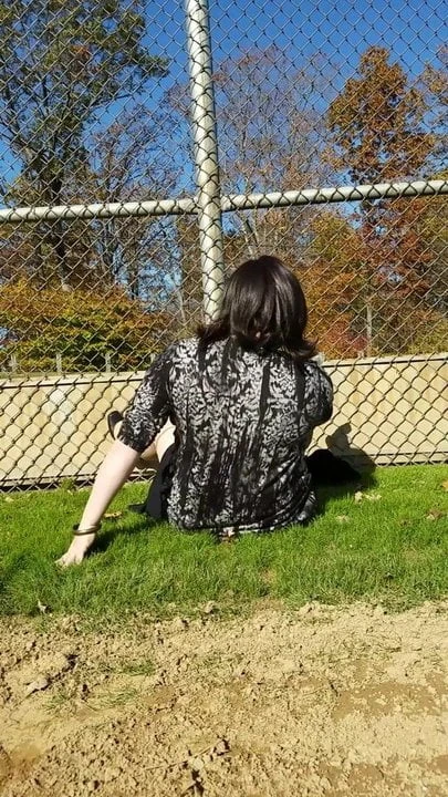 Keri masturbates in public