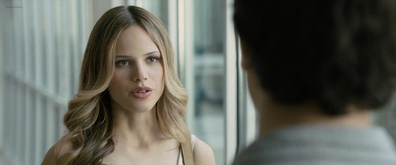 Halston Sage - '' Бумажные города ''