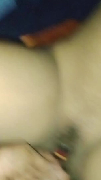 必看的时刻来自“我今天操了我的继妹，通过让她的阴户变得非常红润，让她开心”