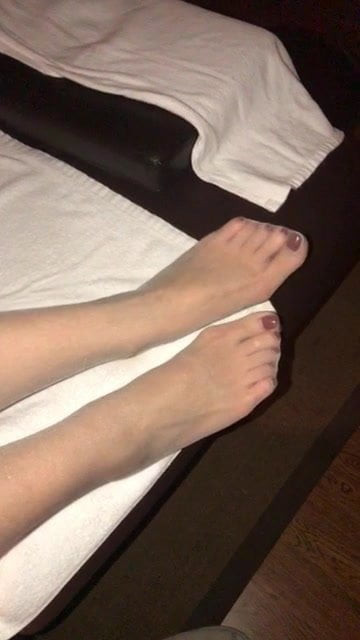 Girlfriend all nylon feet