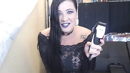 Wöchentliche erniedrigende kopfrasur