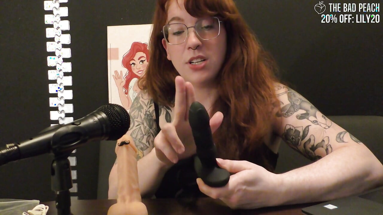 NSFW Review of a Remote Control Thrusting Prostate Massager From the Bad Peach
